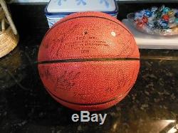 2000-01 UNC Tar Heel Basketball Autograph Basketball