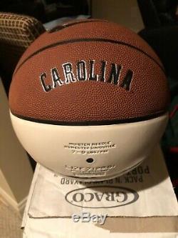 2006-07 NORTH CAROLINA TAR HEELS UNC Basketball Signed by Team Players & Coaches