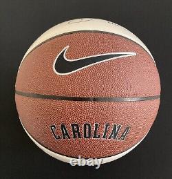 2006-07 North Carolina Tar Heels Team & Coach Signed AUTOGRAPHED Ball