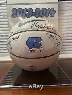 2013-2014 UNC North Carolina Tar Heels Team Signed Basketball