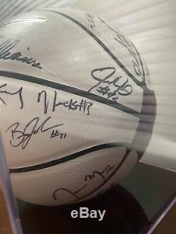 2013-2014 UNC North Carolina Tar Heels Team Signed Basketball
