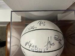 2013-2014 UNC North Carolina Tar Heels Team Signed Basketball