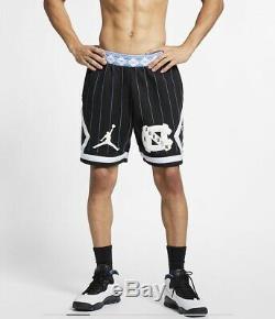 Air Jordan Retro UNC Tar Heels Fleece Basketball Shorts Men's Size Medium New