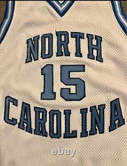 Authentic Vince Carter North Carolina Tar Heels Jersey Size 44 Nike UNC