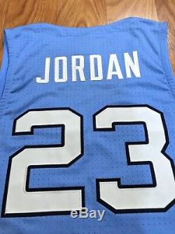 Authentisch Nike Jordan UNC North Carolina Tar Heels NCAA Basketball Trikot XL