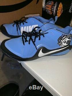 Brand New Nike Zoom Trout 4 Turf UNC Tarheels PE Trainer Shoes Rare A01011 400