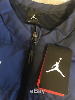Carolina Tar Heels UNC Nike Jordan Protect Shield 1/2-Zip Pullover Vest Size M