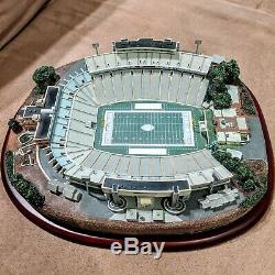 Danbury Mint Stadium Replica Kenan Memorial Stadium UNC Tar Heels RARE