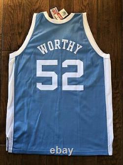 James worthy signed jersey UNC North Carolina TAR Heels Auto With 4 Inscriptions