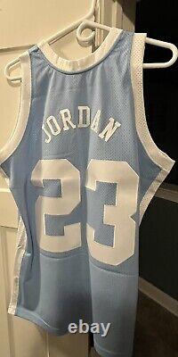 Men's Mitchell & Ness Michael Jordan North Carolina Tar Heels Jersey Size 44 L