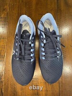 Mens Nike Air Zoom Pegasus 38 UNC Tar Heels Sneakers DJ0860 400 Size 5.5 Mens