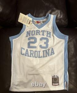 Michael Jordan UNC Tar Heels Mitchell & Ness NCAA Authentic Jersey NWT