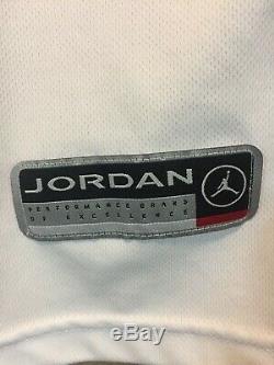 Micheal Jordan North Carolina Tar Heels 1999-2000 RARE UNC Jersey in size. XL