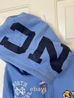 Mitchell & Ness City Collection UNC Tar Heels Fleece Hoodie And Pants Set