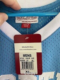 Mitchell Ness College Vault 1983-84 UNC Michael Jordan Jersey
