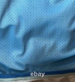 NIKE Vintage 90s North Carolina Tar Heels UNC Basketball Shorts Size Large