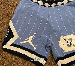 Nike Air Jordan NRG UNC North Carolina Tarheels Fleece Shorts CD0133 448 L Large