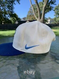 Nike North Carolina UNC Tar Heels Swoosh Logo Snapback Hat Cap Vintage 90s VTG