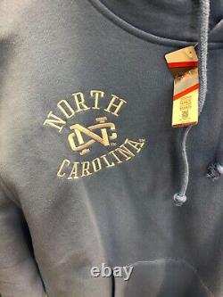 North Carolina Tar Heels Hooded Sweatshirt MENS MITCHEL & NESS BRAND SKY BLUE