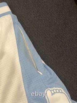 North Carolina Tar Heels Shorts Mens Medium Mitchell & Ness NCAA Basketball