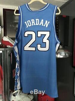 North Carolina Tarheels Basketball Michael Jordan #23 Jersey UNC Size XL