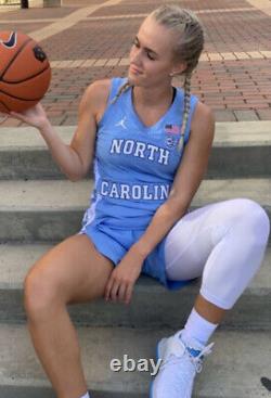 Petra Holesinska North Carolina Tar Heels UNC Player Used Worn Nike Pants Tag