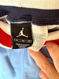Rare Vintage Nike Brand Jordan UNC Tar Heels Official Shorts SIZE XL