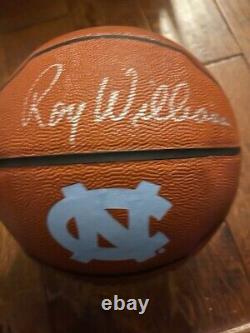 Roy Williams Signed UNC North Carolina Champs Tar Heels Basketball pass PSA JSA