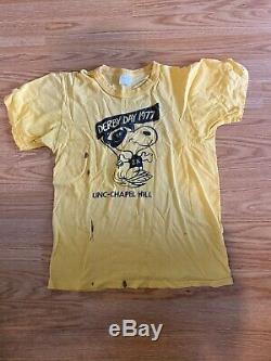 Snoopy t shirt Vtg 70s 1977 Derby Days Chapel Hill UNC M Tarheels Champions