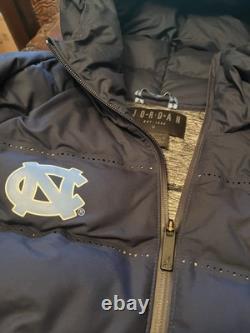 Tar Heels UNC Chapel Hill Parka Air Jordan (medium)