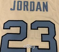 UNC Tar Heels Michael Jordan 23 Stitched Basketball Jersey XL White Carolina