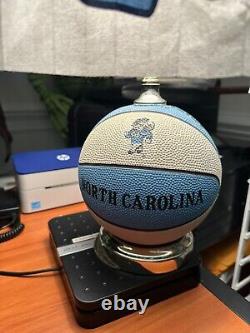 UNC Tar Heels North Carolina Vintage Basketball Lamp