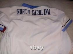 UNC vtg Tar Heels Shooting Jacket Nike Throwback great Condition Size M 1984