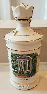 Vintage 1979 UNC North Carolina Tarheels Old Commonwealth Collectors Decanter