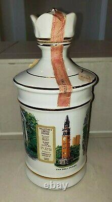 Vintage 1979 UNC North Carolina Tarheels Old Commonwealth Collectors Decanter