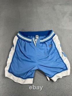Vintage 90s Nike Large Team North Carolina Tar Heels UNC Basketball Shorts USA