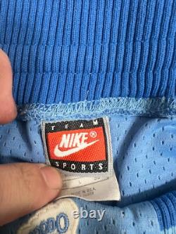 Vintage 90s Nike Large Team North Carolina Tar Heels UNC Basketball Shorts USA