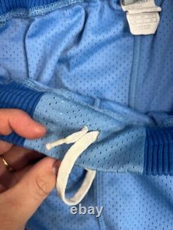 Vintage 90s Nike Large Team North Carolina Tar Heels UNC Basketball Shorts USA