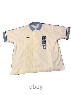 Vintage 90s Nike Team issued UNC Tar Heels Basketball Warm Up Shirt Mens Sz XL