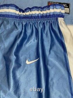 Vintage 90s Nike UNC Tar Heels Vince Carter Basketball Jersey And Shorts XXL