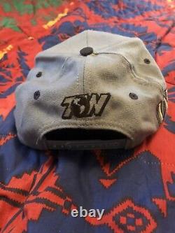 Vintage 90s UNC North Carolina Tar Heels Top of the World Graffiti VTG Snapback