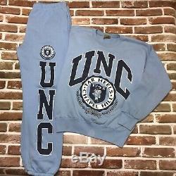 Vintage Nutmeg Mills Crewneck Sweatshirt Sweatpants Sweatsuit UNC Tar Heels Set