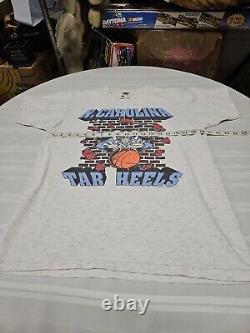 Vintage UNC TarHeels Basketball 1992 Puffy Single Stitch T-Shirt L Gray