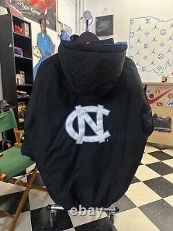 Vintage north carolina tar heels UNC starter jacket coat mens size large 90s