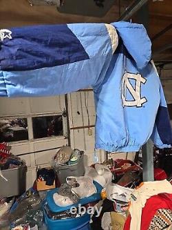 Vtg 90's Starter North Carolina Tarheels Hooded Puffer Jacket Men's Med NWT RARE