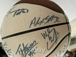 2006-07 North Carolina Tar Heels Unc Basketball Signé Par Les Joueurs D'équipe Et Entraîneurs