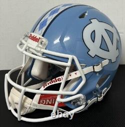 Afficher le casque de football authentique Riddell Speed des NORTH CAROLINA TAR HEELS NCAA