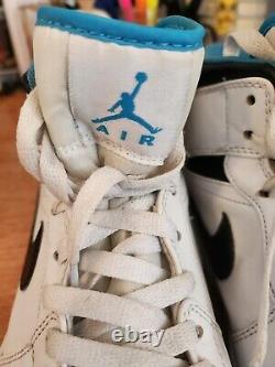 Air Jordan 1 MID White Laser Blue 554724-141 Sneakers Hommes 10 Unc Talons De Goudron
