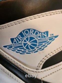 Air Jordan 1 MID White Laser Blue 554724-141 Sneakers Hommes 10 Unc Talons De Goudron