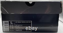 Air Jordan 1 Retro GS Alpha UNC Tar Heels 316270-142 Taille 5 2007 NEUF JAMAIS PORTÉ